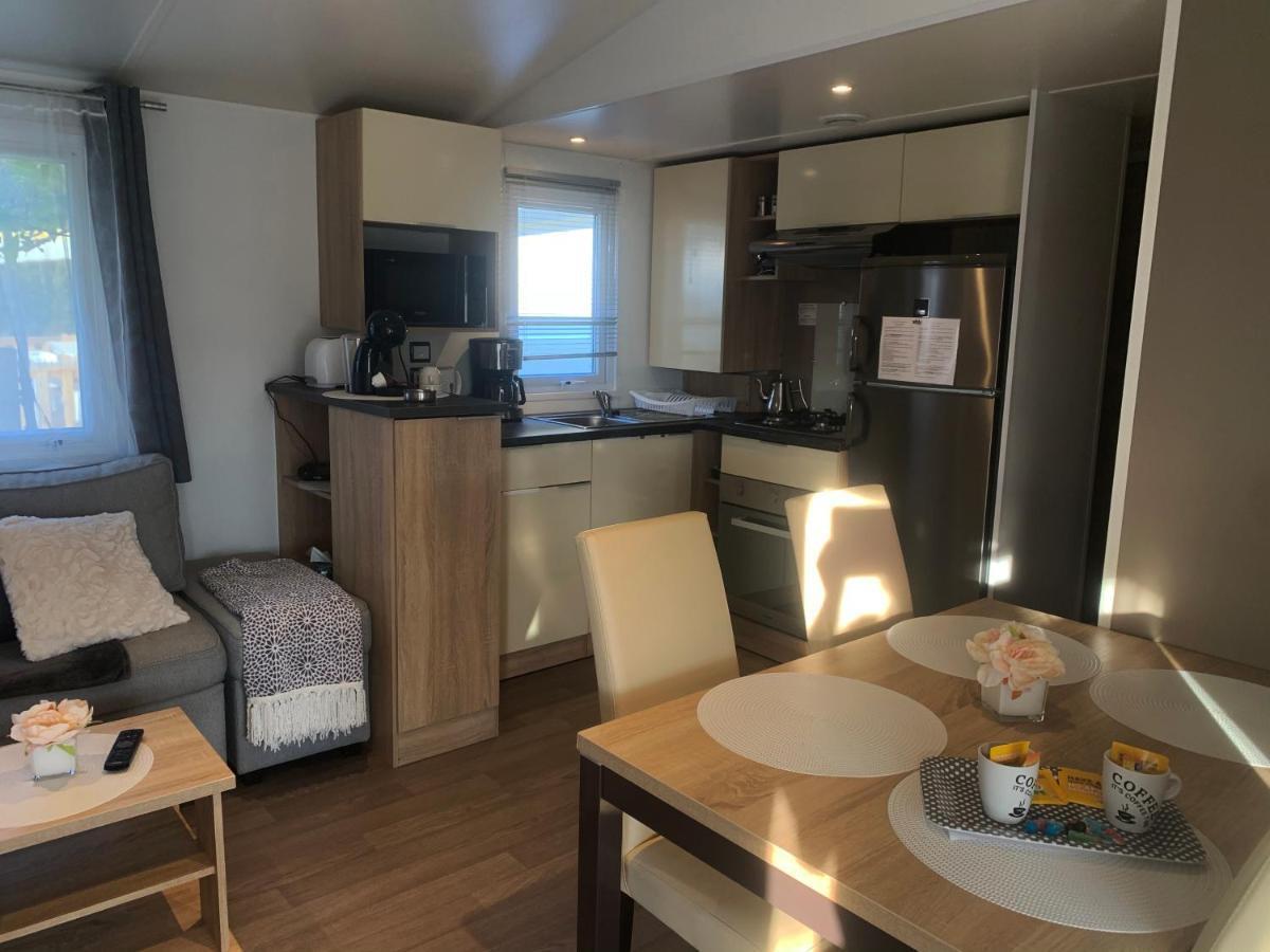 Mobil-Home 4 Etoiles Avec Piscine Proche De Blois Onzain Exterior photo